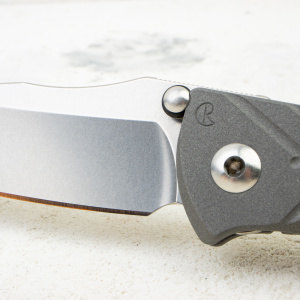 Нож Chris Reeve Umnumzaan Tanto, CPM MagnaCut, Titanium, UMN-1002 Нож Chris Reeve Umnumzaan Tanto, CPM MagnaCut, Titanium, UMN-1002