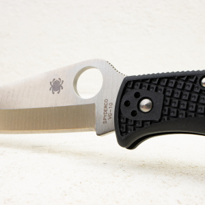 Нож Spyderco Endura 4, VG-10, FRN Black, C10PBK Нож Spyderco Endura 4, VG-10, FRN Black, C10PBK