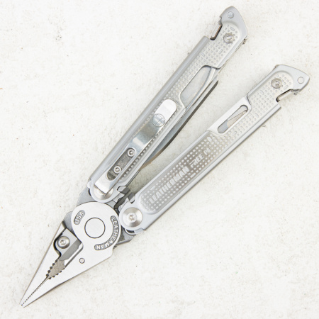 Мультитул Leatherman FREE P4 832642 - купить в интернет-магазине Blademan