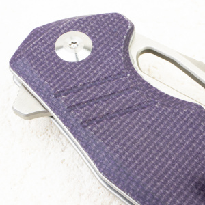 CIVIVI BullTusk Flipper & Thumb Hole Knife Purple CIVIVI BullTusk Flipper & Thumb Hole Knife Purple