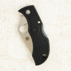 Нож Spyderco Manbug, VG-10, FRN Black, MBKP Нож Spyderco Manbug, VG-10, FRN Black, MBKP