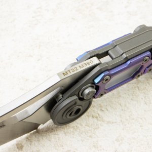 Нож NOC Knives MT-32, M390, Titanium Blue Handle, MT-3208 Нож NOC Knives MT-32, M390, Titanium Blue Handle, MT-3208