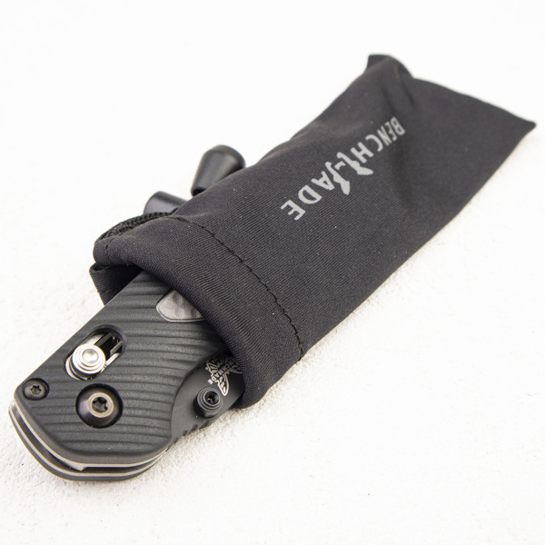 Нож Benchmade Mini Freek Black, CPM-S30V, Grivory/Versaflex