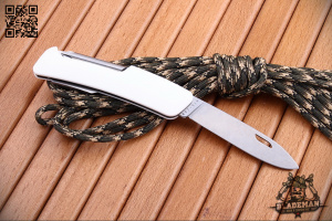 SWIZA D02 White - складной туристические ножи из стали