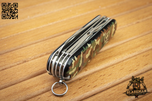 Нож перочинный Victorinox Huntsman Camouflage