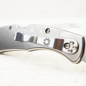 Нож Spyderco Police, VG-10, Stainless Steel, C07PS Нож Spyderco Police, VG-10, Stainless Steel, C07PS
