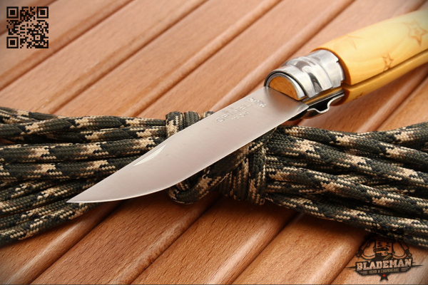 Нож Opinel №7 Nature, Нержавеющая сталь, Самшит, Гравировка звезды - складной туристические ножи из стали