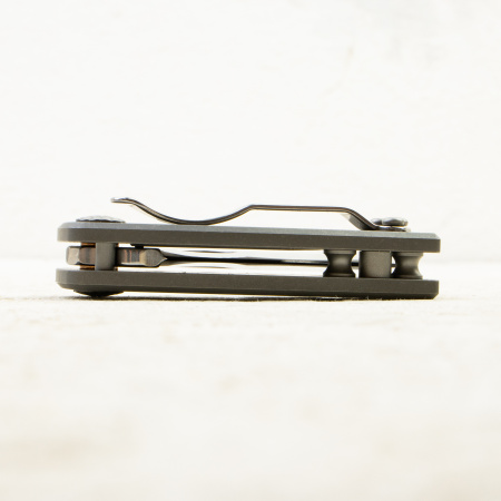 Нож Spyderco McBee, CTS XHP, Titanium, C236TIP Нож Spyderco McBee, CTS XHP, Titanium, C236TIP