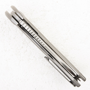 Нож Brous Blades Exo, D2 Satin, Titanium, BRB90 Нож Brous Blades Exo, D2 Satin, Titanium, BRB90