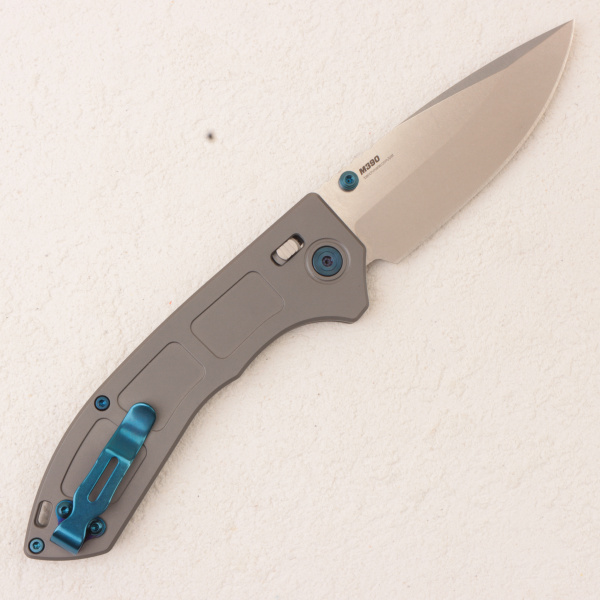 Нож Benchmade Narrows, M390, Gray Titanium Handle, 748