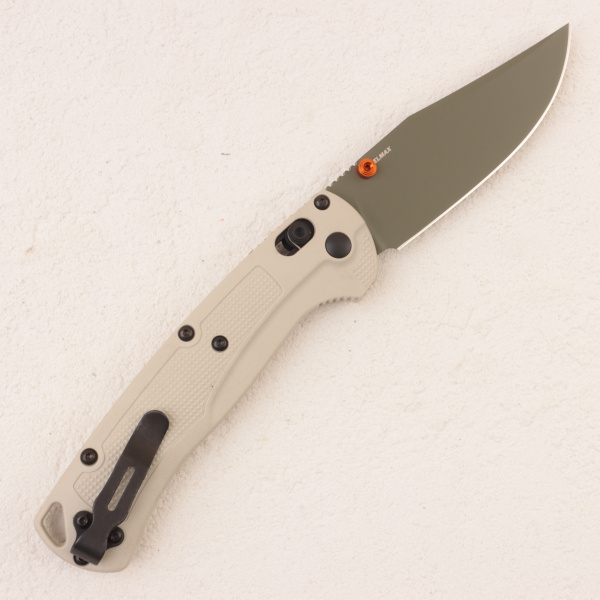 Нож Benchmade Taggedout, Elmax, Tan Grivory Handle, 15536GN-01