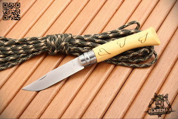 Нож Opinel №7 Nature, Нержавеющая сталь, Самшит, Гравировка сердца - купить в интернет-магазине Blademan