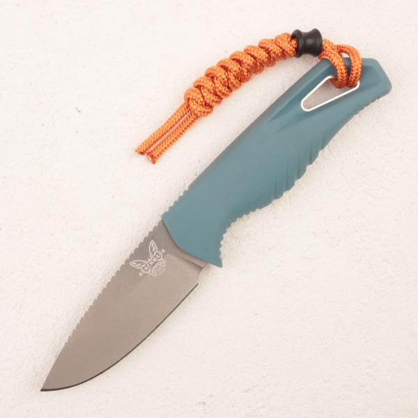 Нож Benchmade Intersect, MagnaCut, Depth Blue Santoprene Handle, Blue Molded Sheath, 18050, (Water Collection)