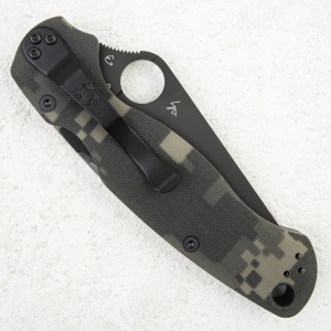 Spyderco Paramilitary 2, CPM S45VN, Black, G10 Digital Camo, C81GPCMOBK2 Spyderco Paramilitary 2, CPM S45VN, Black, G10 Digital Camo, C81GPCMOBK2