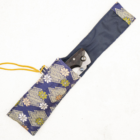 Нож Mcusta Kasumi, VG-10, Damascus, Эбеновое дерево, MC-0073D Нож Mcusta Kasumi, VG-10, Damascus, Эбеновое дерево, MC-0073D