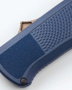 Нож Benchmade Shootout, CruWear, Crater Blue Grivory Handle, 5370FE-01