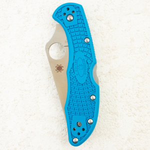 Нож Spyderco Delica 4, VG-10, FRN Blue, C11FPBL Нож Spyderco Delica 4, VG-10, FRN Blue, C11FPBL