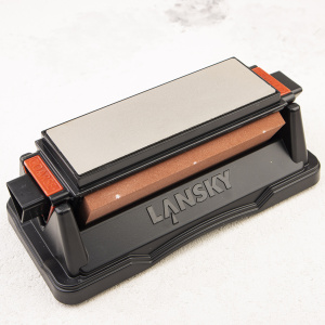 Точильный набор Lansky Tri-Stone BenchStone Точильный набор Lansky Tri-Stone BenchStone - купить в интернет-магазине Blademan