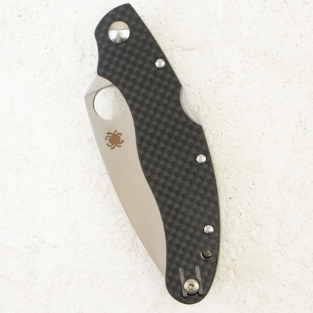 Нож Spyderco Caly 3.5, ZDP-189/420J2, Carbon Fiber Black, C144CFPE Нож Spyderco Caly 3.5, ZDP-189/420J2, Carbon Fiber Black, C144CFPE