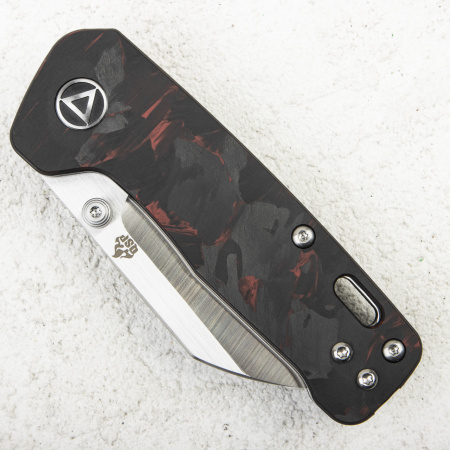 Нож QSP Penguin MINI, 14C28N, Shredded Carbon Fiber Red Нож QSP Penguin MINI, 14C28N, Shredded Carbon Fiber Red - купить в интернет-магазине Blademan
