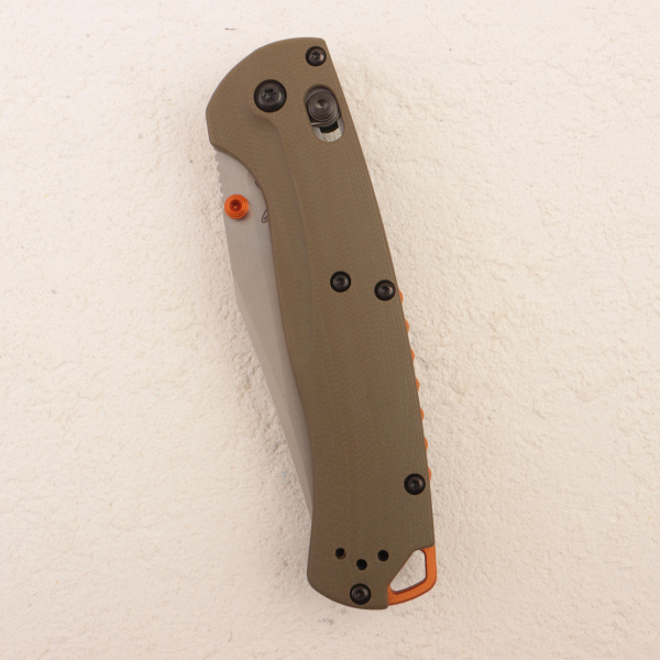 Нож Benchmade Taggedout, S45VN, OD Green G10 Handle, 15536