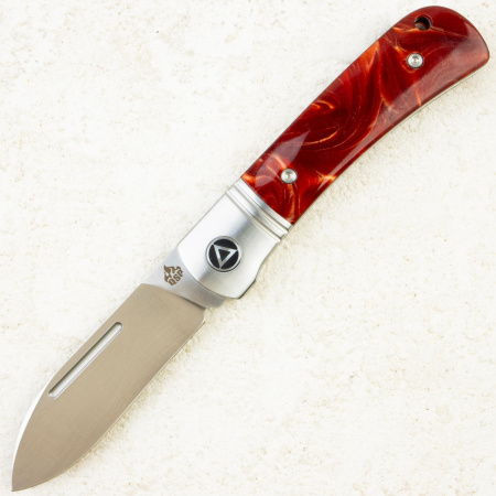 Нож QSP Hedgehog Spearpoint, Satin 14C28N, Resin Brown/Black, QS142SP-C