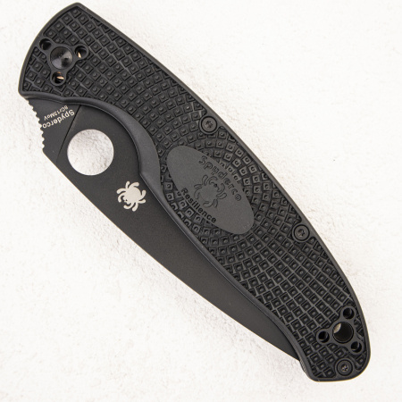 Нож Spyderco Resilience, 8Cr13MoV Black, FRN Black Нож Spyderco Resilience, 8Cr13MoV Black, FRN Black - купить в интернет-магазине Blademan