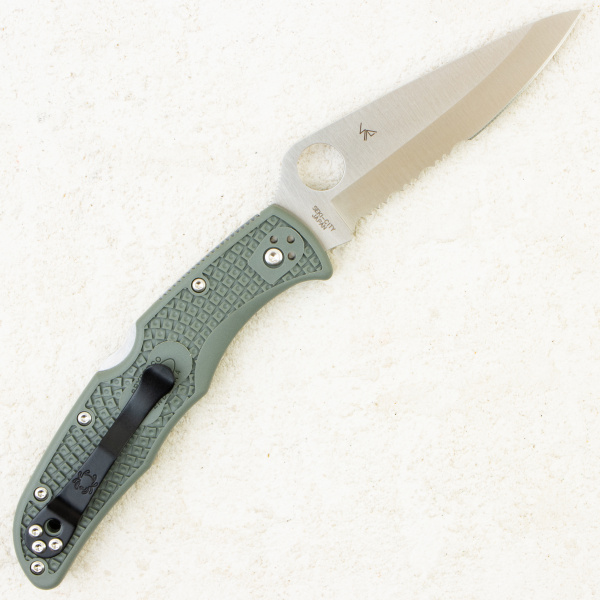 Нож Spyderco Endura 4, VG-10, FRN Foliage Green, C10PSFG