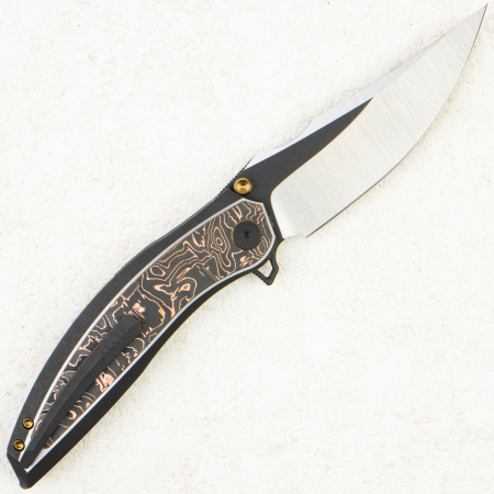 Нож WE Knife Quinseris, Satin M390, Titanium Black with Carbon Copper Inlay Handle, WE23093-1 Нож WE Knife Quinseris, Satin M390, Titanium Black with Carbon Copper Inlay Handle, WE23093-1