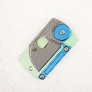 Нож Spyderco Dog Tag Folder - складной туристические ножи из стали Нож Spyderco Dog Tag Folder - складной туристические ножи из стали
