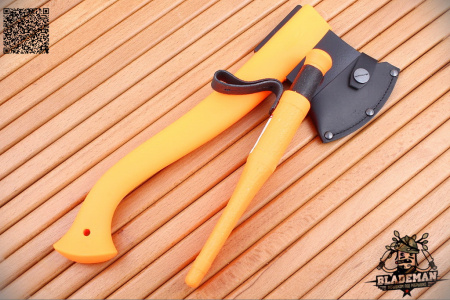 Набор Morakniv Outdoor Kit MG, нож Mora 2000, топор, оранжевый - купить в интернет-магазине Blademan