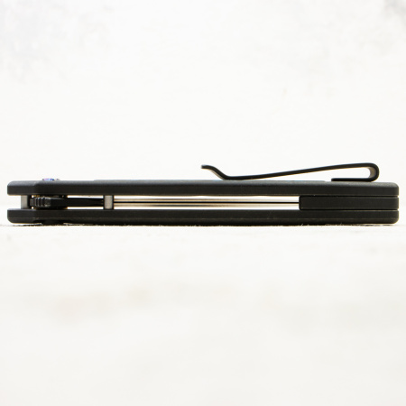 Нож WE Knife Button Lock Kitefin, CPM 20CV, Carbon Fiber / Black Titanium Handle - купить в интернет-магазине Blademan