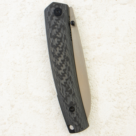 Нож Petrified Fish Patte V2, Satin, 14C28N, Carbon Fiber Handle, PF719CS Нож Petrified Fish Patte V2, Satin, 14C28N, Carbon Fiber Handle, PF719CS