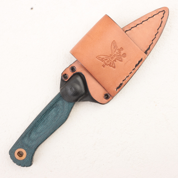 Нож Benchmade Dacian, MagnaCut, Blue Denim Micarta Handle, Brown Leather Sheath, 203-04