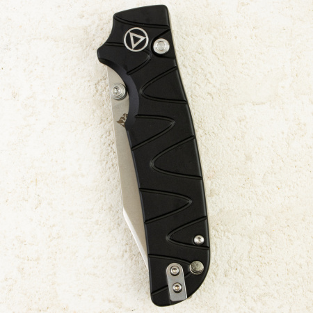 Нож QSP Kali, Stonewashed 14C28N, Aluminium Black, QS159-F1 Нож QSP Kali, Stonewashed 14C28N, Aluminium Black, QS159-F1