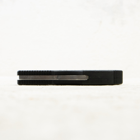 Нож Spyderco Manbug Wharncliffe, VG-10, FRN Black, MBKWP Нож Spyderco Manbug Wharncliffe, VG-10, FRN Black, MBKWP