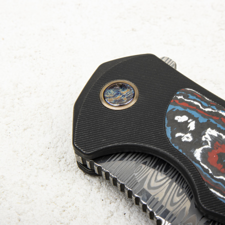 Нож WE Knife Magnetron, Damasteel, Titanium/Nebula Fat Carbon Fiber Нож WE Knife Magnetron, Damasteel, Titanium/Nebula Fat Carbon Fiber - купить в интернет-магазине Blademan