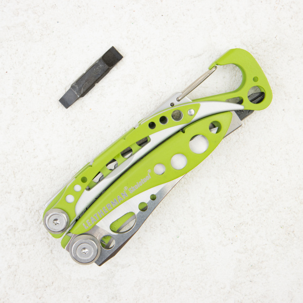 Мультитул Leatherman Skeletool Sublime Green 832208 - купить в интернет-магазине Blademan