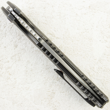 Нож WE Knife Sylox, Bead Blasted, M390, Titanium Gray/Lava FatCarbon Handle, WE24027-3 Нож WE Knife Sylox, Bead Blasted, M390, Titanium Gray/Lava FatCarbon Handle, WE24027-3