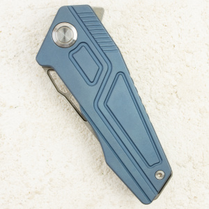 Нож Maxace Panzer, 14C28N, Titanium Blue Нож Maxace Panzer, 14C28N, Titanium Blue