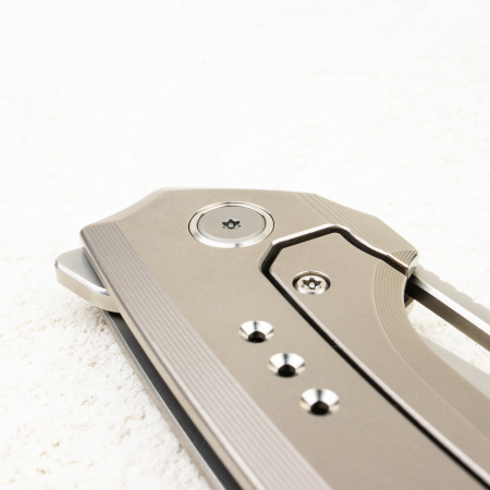 Нож WE Knife Nefaris, CPM 20CV, Bead Blasted Titanium Handle Нож WE Knife Nefaris, CPM 20CV, Bead Blasted Titanium Handle - купить в интернет-магазине Blademan