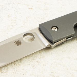 Нож Spyderco SwayBack, CTS XHP, Titanium, C249TIP Нож Spyderco SwayBack, CTS XHP, Titanium, C249TIP
