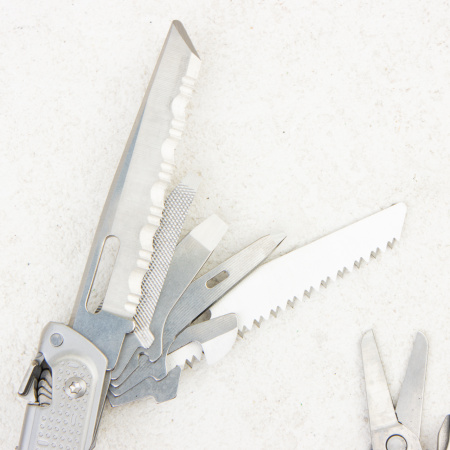 Мультитул Leatherman FREE P4 832642 - купить в интернет-магазине Blademan
