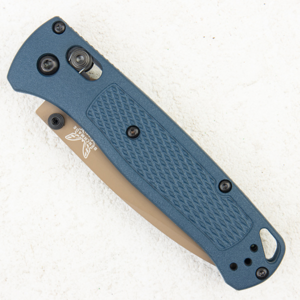 Нож Benchmade Bugout, CPM-S30V, Crater Blue Grivory, 535FE-05