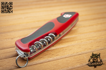 Нож перочинный Victorinox RangerGrip 52 Red/Black - купить в интернет-магазине Blademan