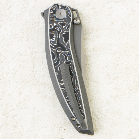 Нож WE Knife Quinseris, Satin M390, Titanium Gray with Aluminum Foil Carbon Inlay Handle, WE23093-3 Нож WE Knife Quinseris, Satin M390, Titanium Gray with Aluminum Foil Carbon Inlay Handle, WE23093-3