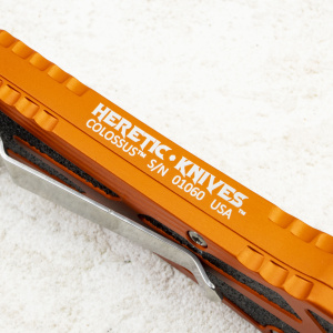Нож Heretic Knives Colossus, CPM MagnaCut, Orange Aluminum Handle, H039-2A-ORG Нож Heretic Knives Colossus, CPM MagnaCut, Orange Aluminum Handle, H039-2A-ORG