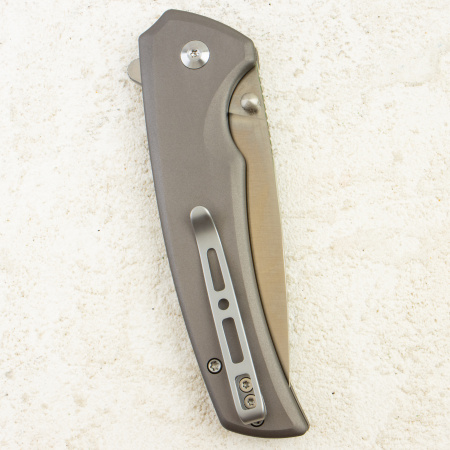 Нож SENCUT Serene, Satin, D2, Aluminum Gray Handle, S21022B-3 Нож SENCUT Serene, Satin, D2, Aluminum Gray Handle, S21022B-3