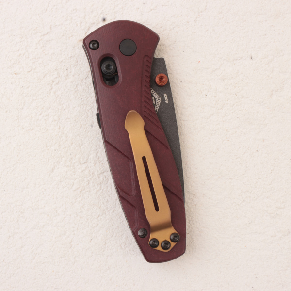 Нож Benchmade Mini Barrage, S30V, Redstone Richlite Handle, 585BK-04