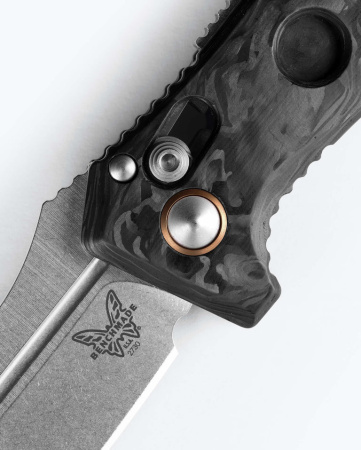 Нож Benchmade Mini Auto Adamas, MagnaCut, Marbled Carbon Fiber Handle, 2730-03